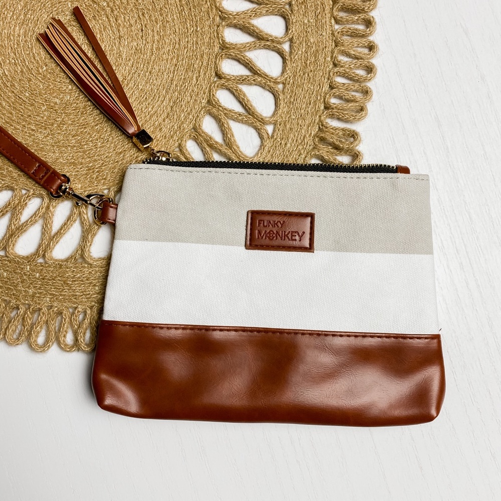 Madi Wristlet